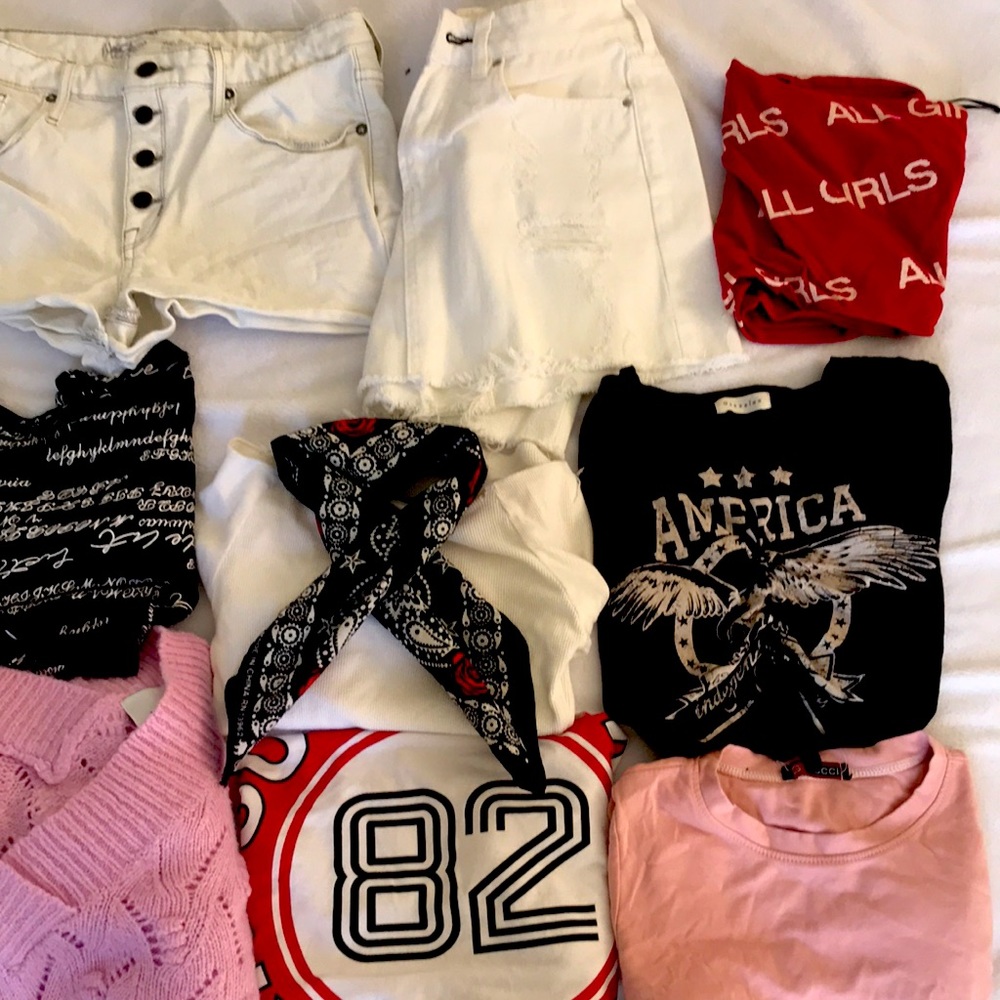 Bundle Clothes - image 3